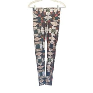 Niyama Sol Quilt Patchwork Design Barefoot Yoga Active Leggings size M